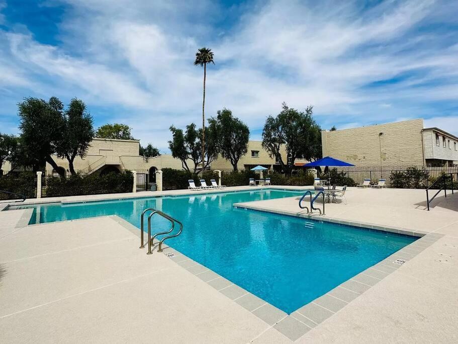 Holiday home Serene & Stylish Townhouse In Scottsdale, 3bd/3bth *